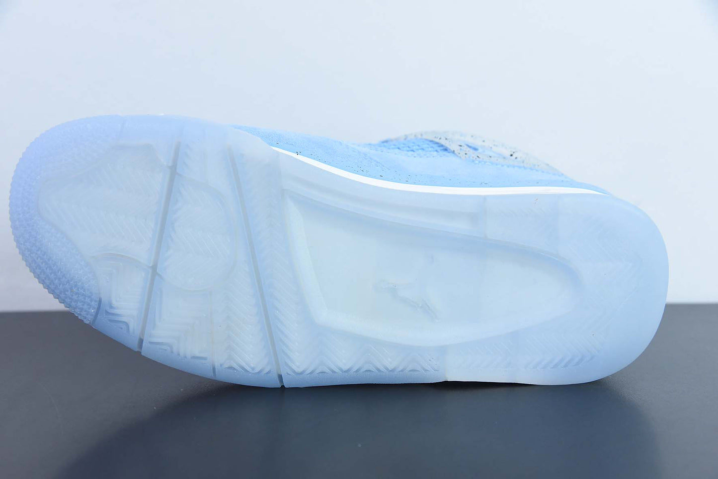 Air Jordan 4 Retro UNC AJ4