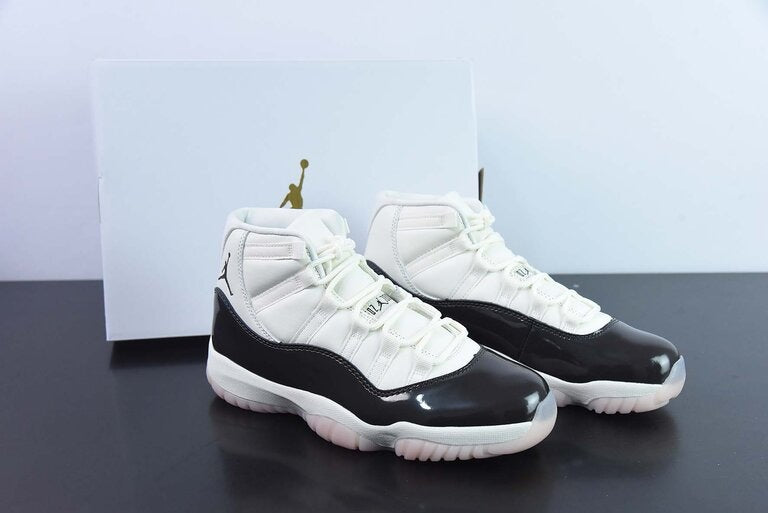 Air Jordan 11 “Neapolitan” AJ11