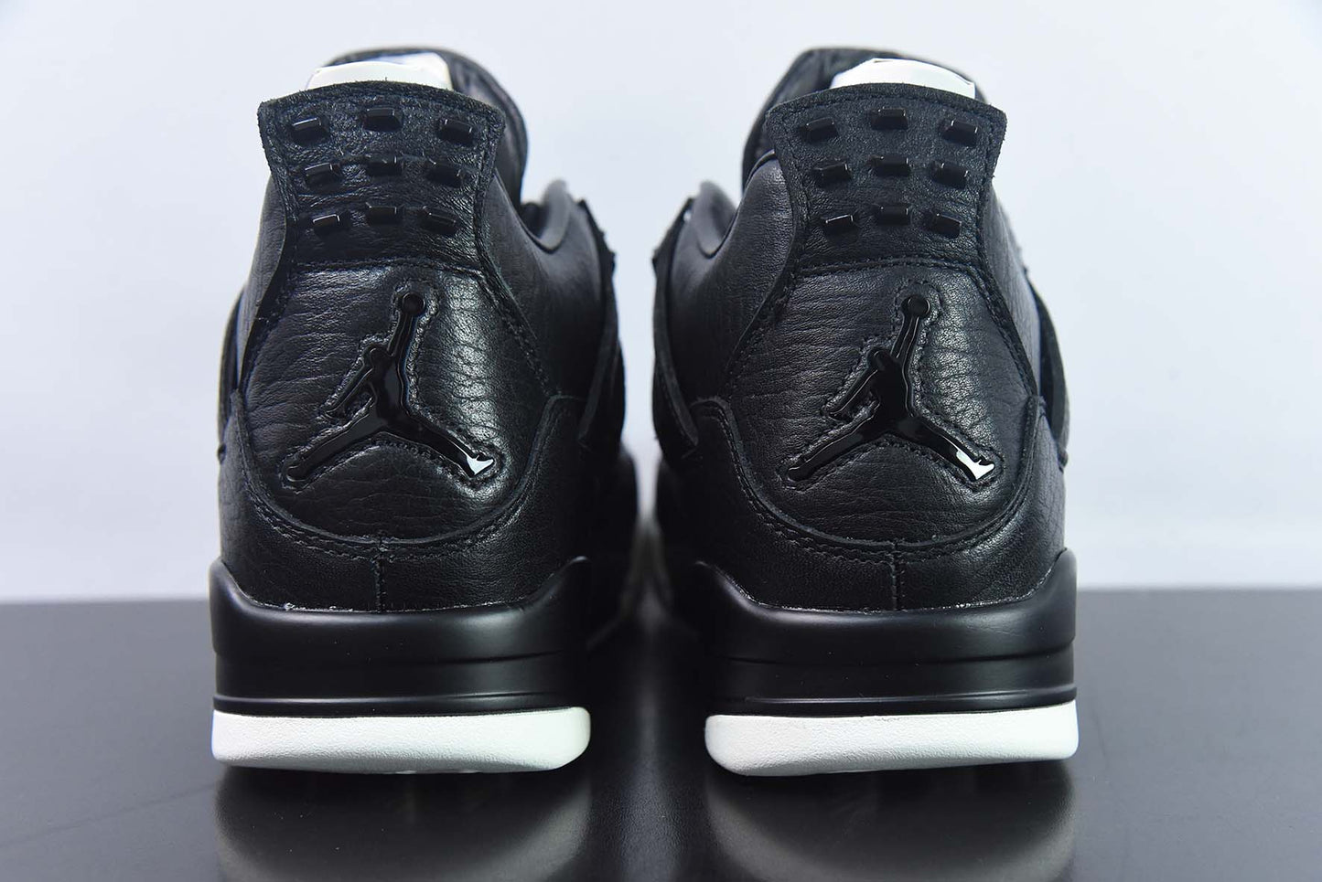 Air Jordan 4 Retro Premium ”Pony Hair Black”