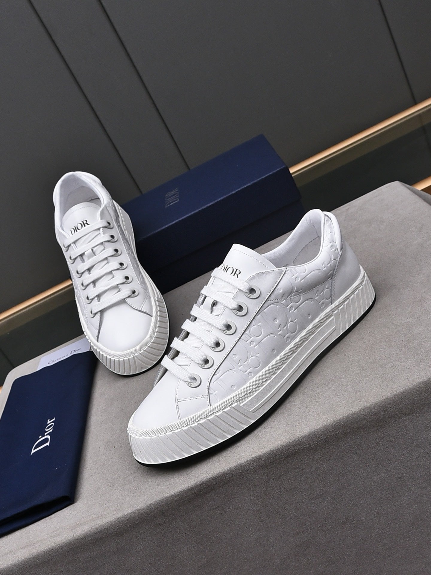 Dior Sneakers