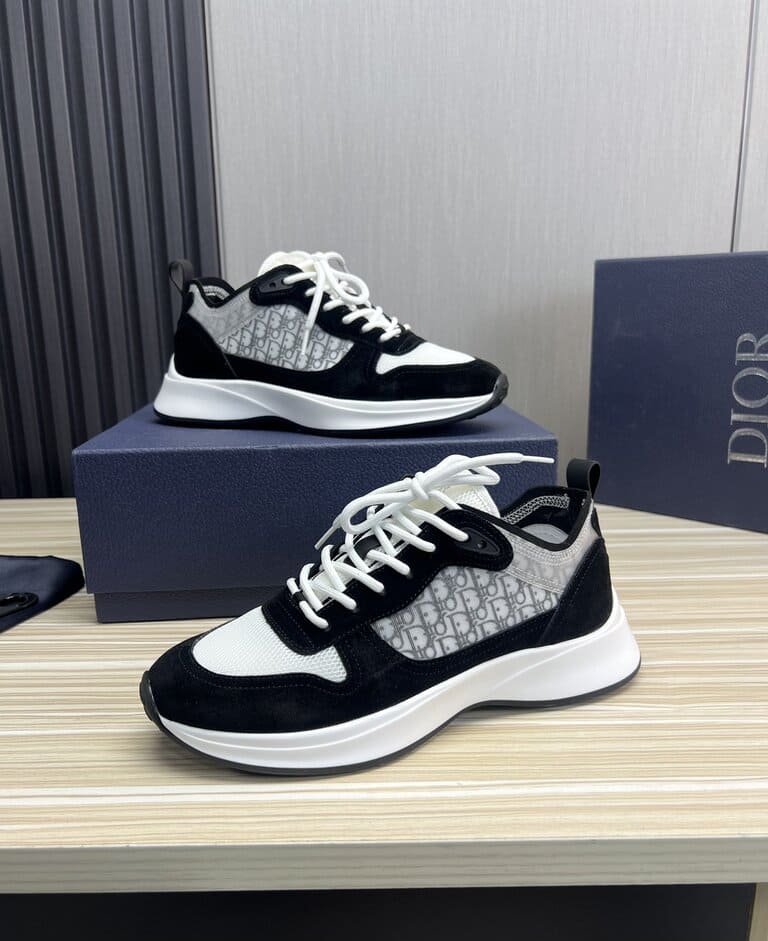Dior B25 Runner Sneakers