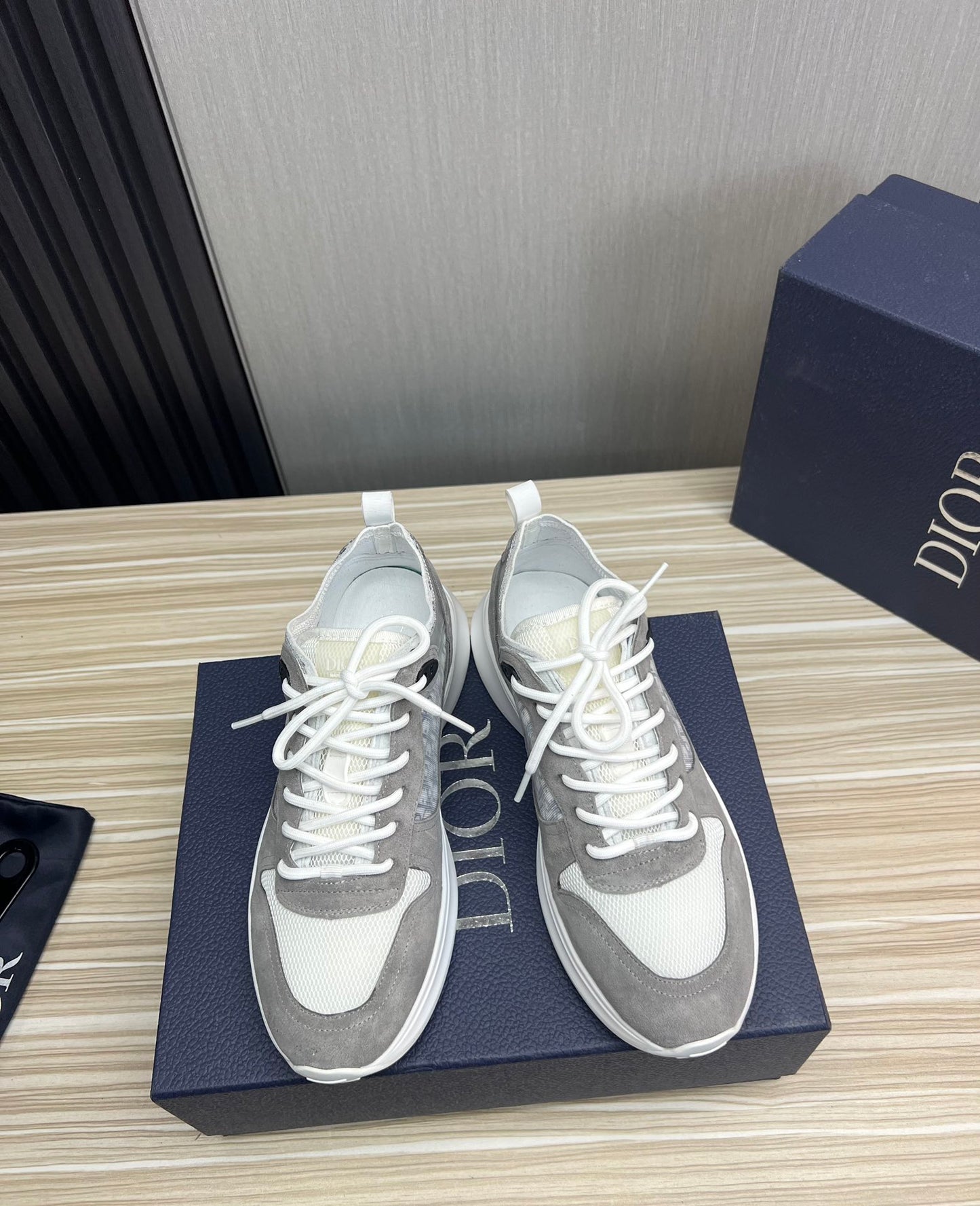 Dior B25 Runner Sneakers