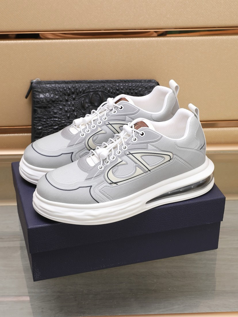 Dior Sneakers