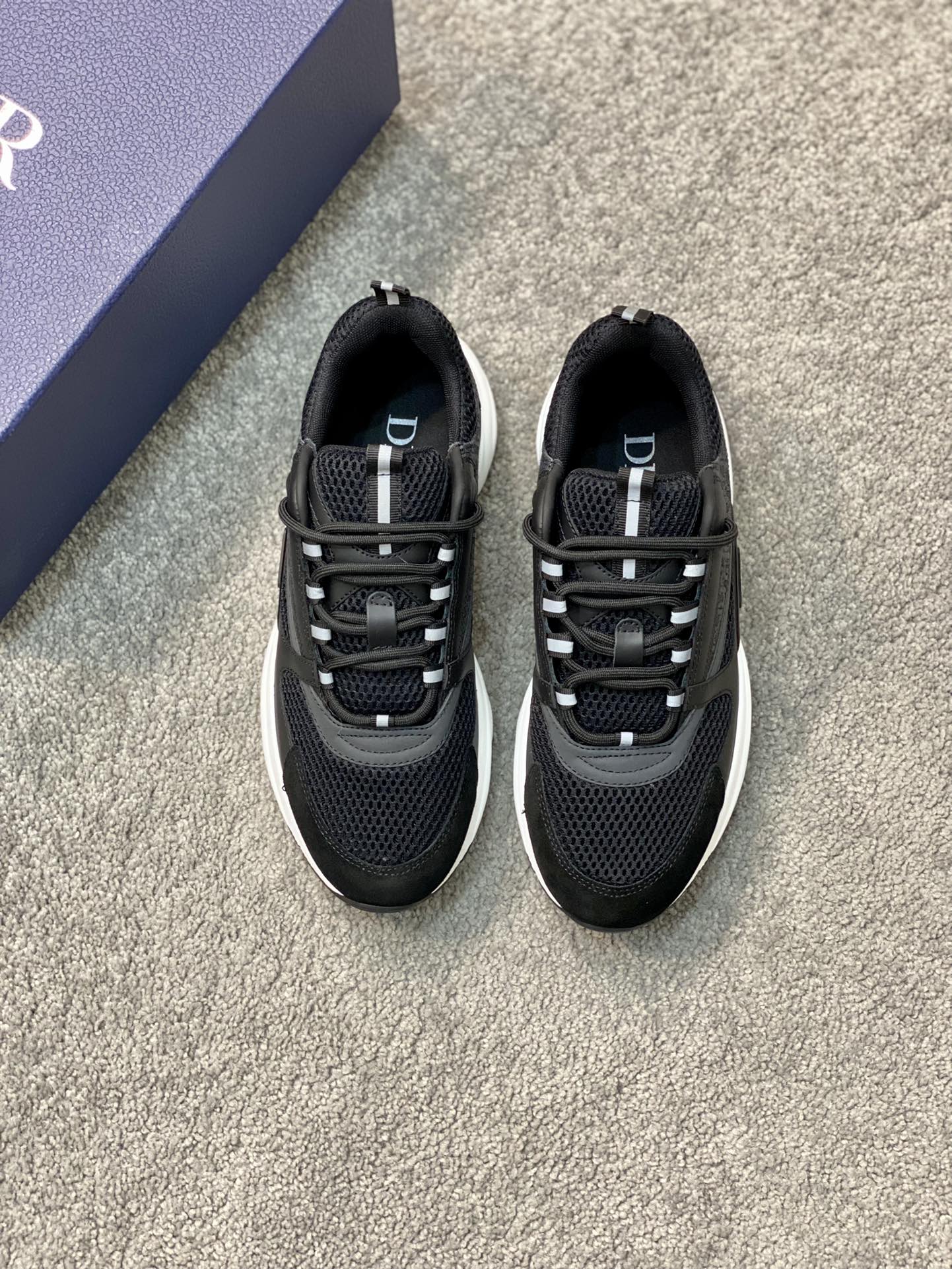Dior B22 Sneakers