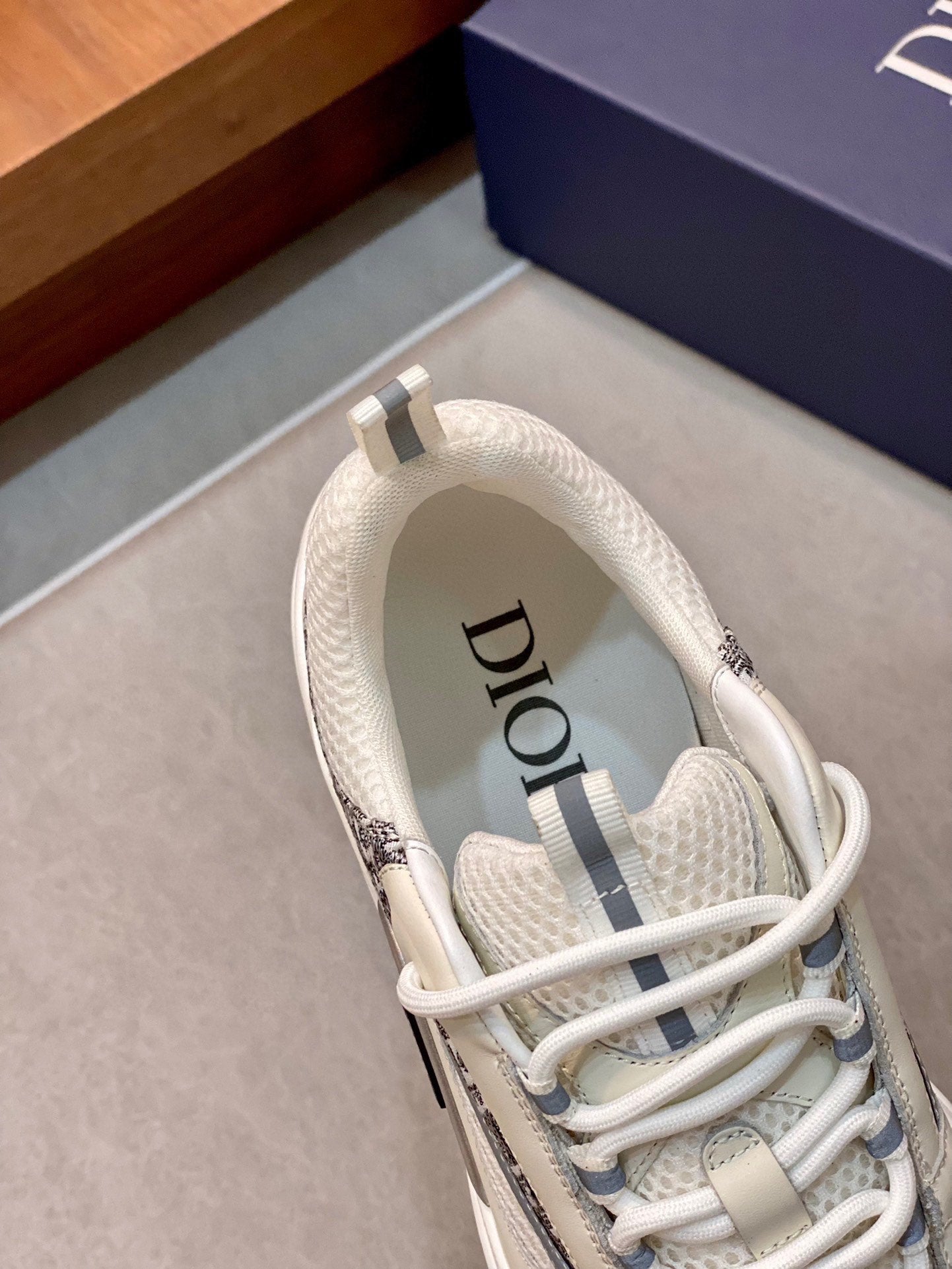 Dior B22 Sneakers