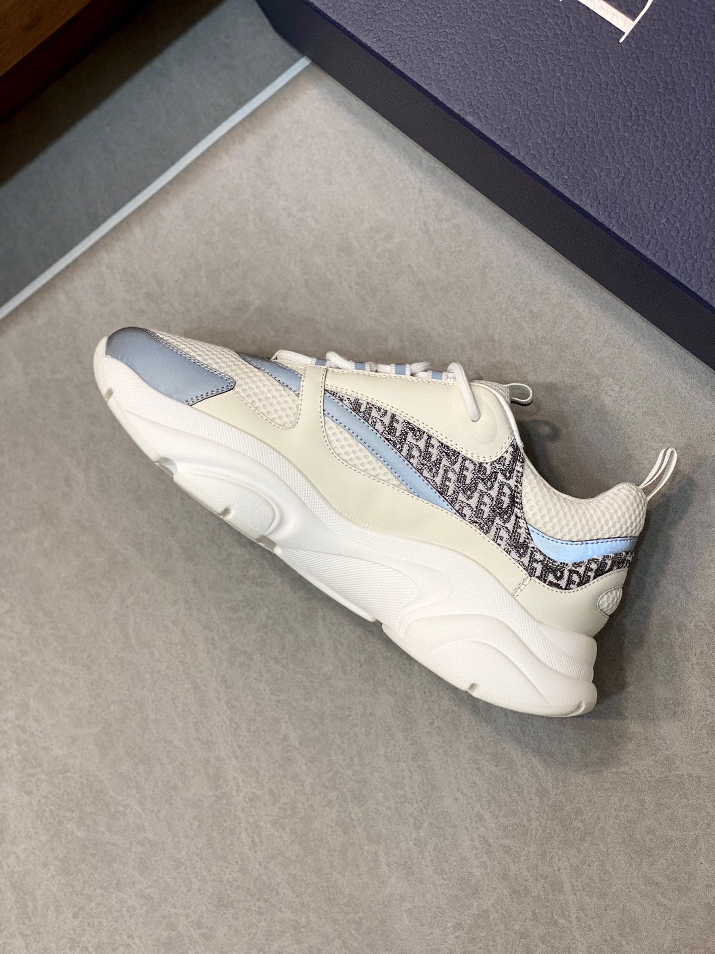 Dior B22 Sneakers