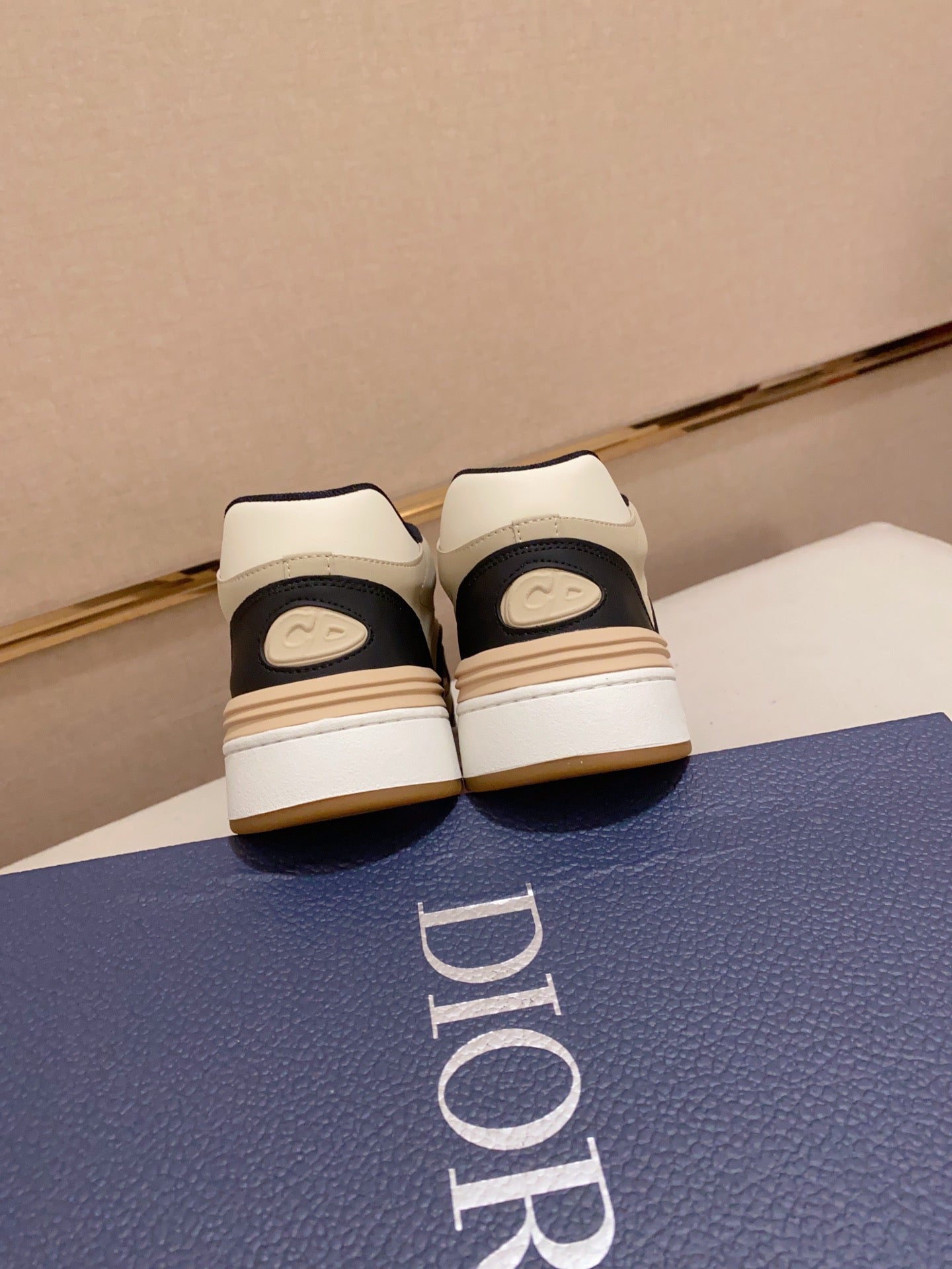 Dior B57 Sneakers