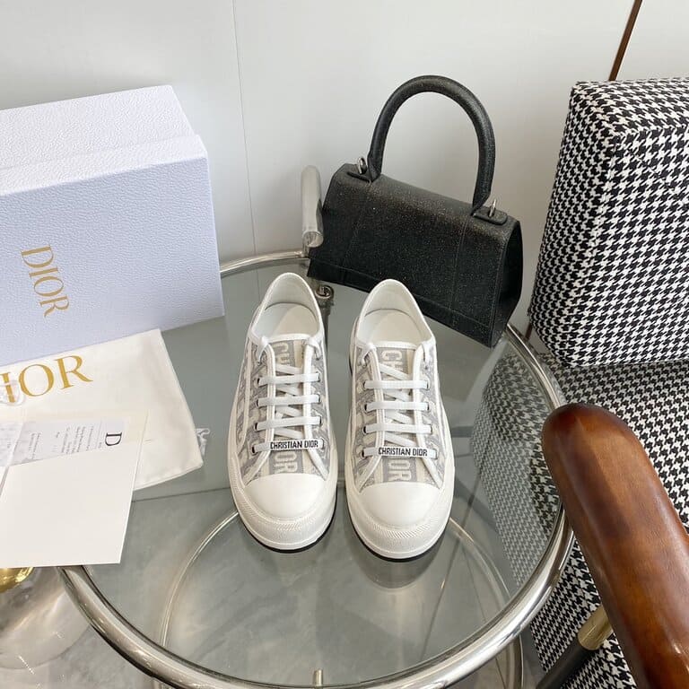 Dior Walk'n'Dior Sneakers