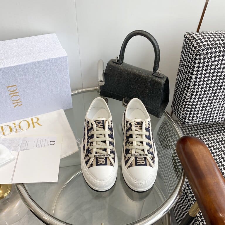 Dior Walk'n'Dior Sneakers