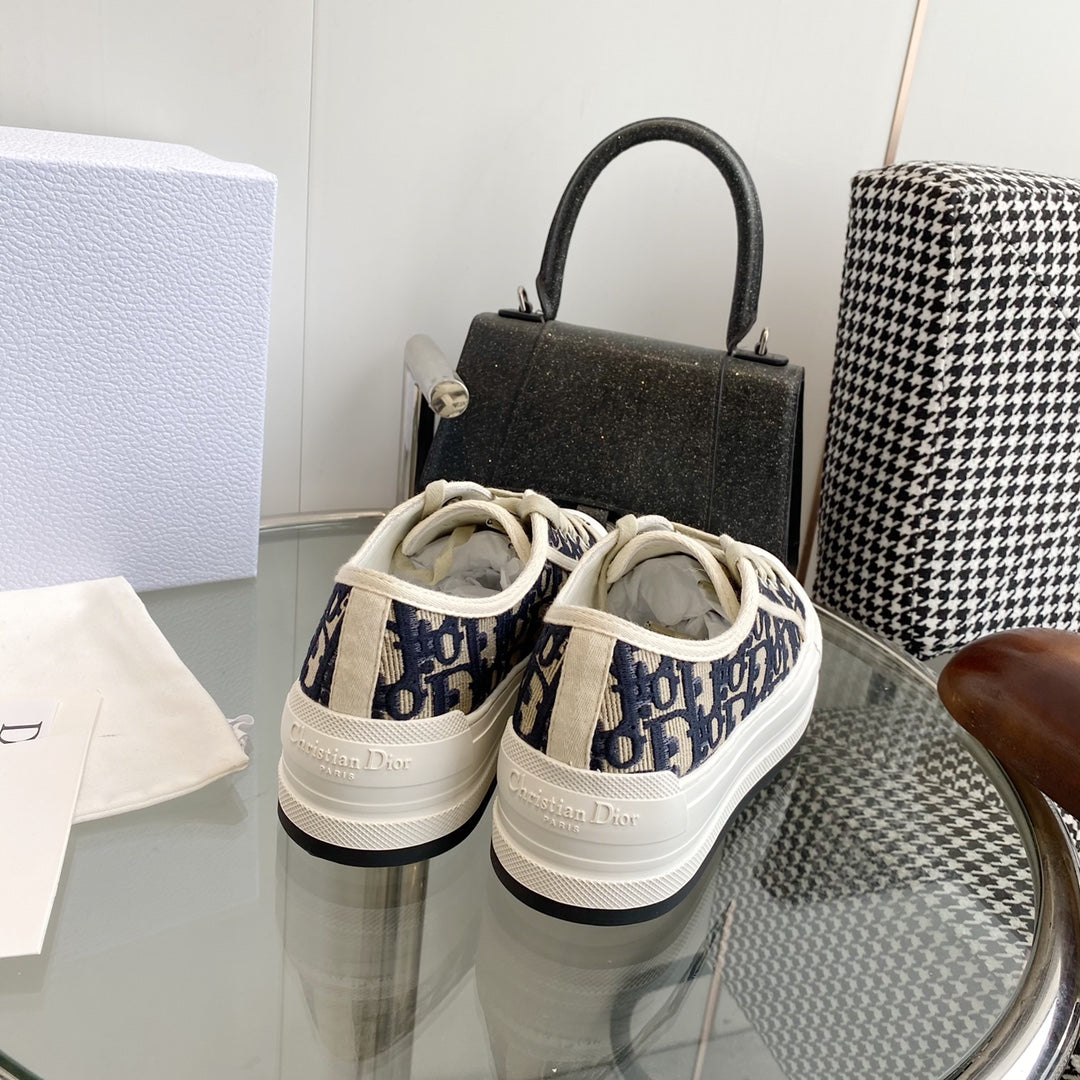 Dior Walk'n'Dior Sneakers