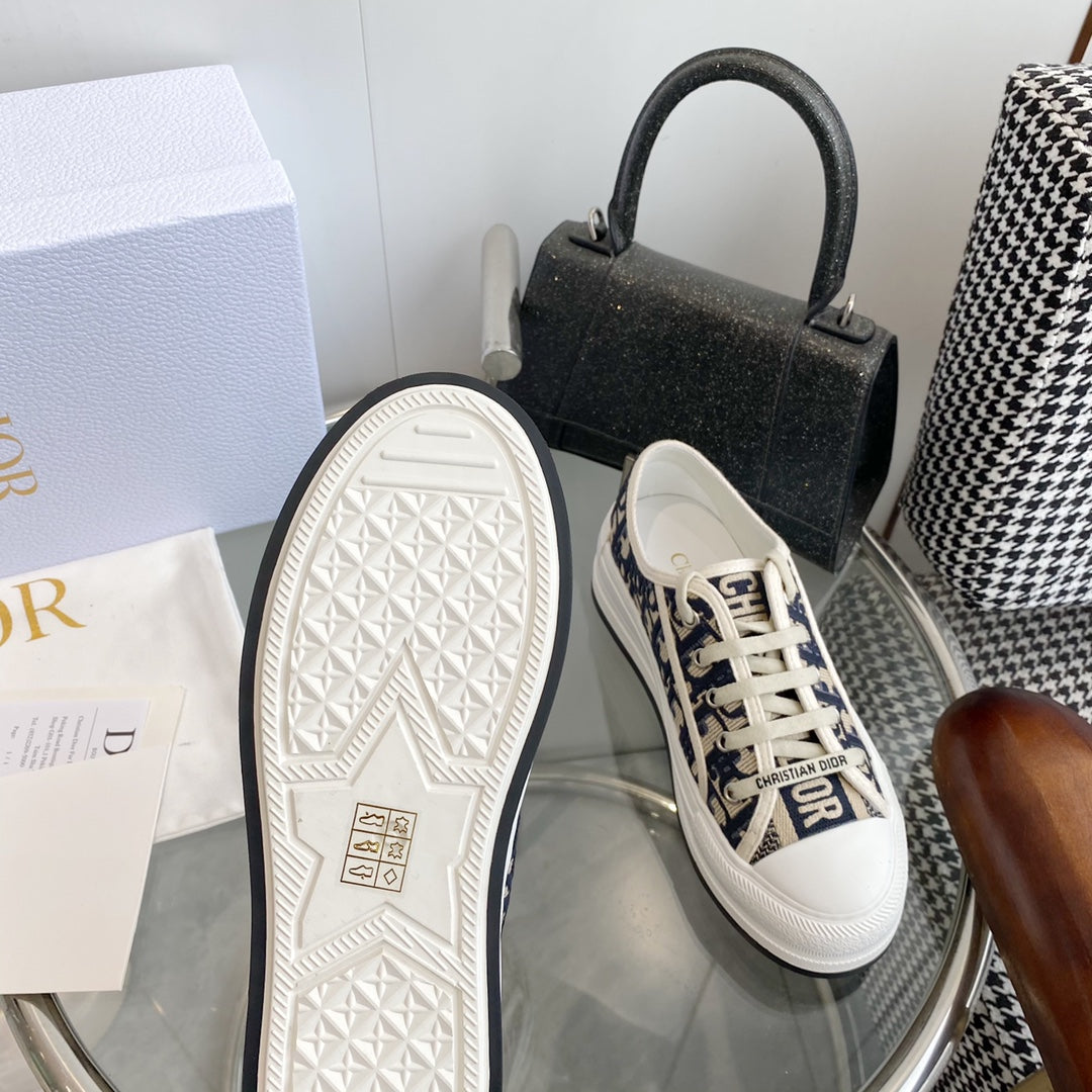 Dior Walk'n'Dior Sneakers