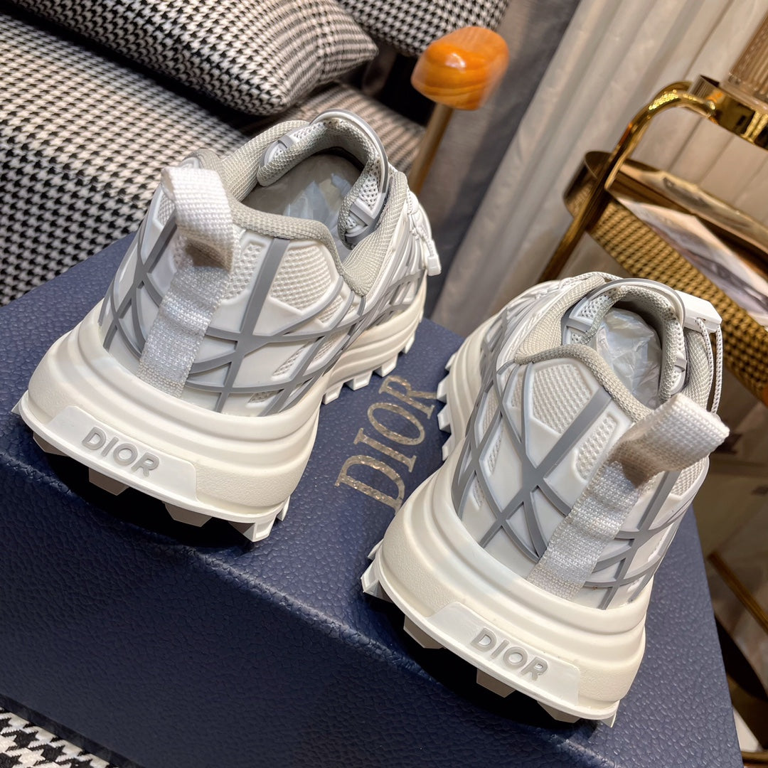 Dior B31 Runner Sneakers