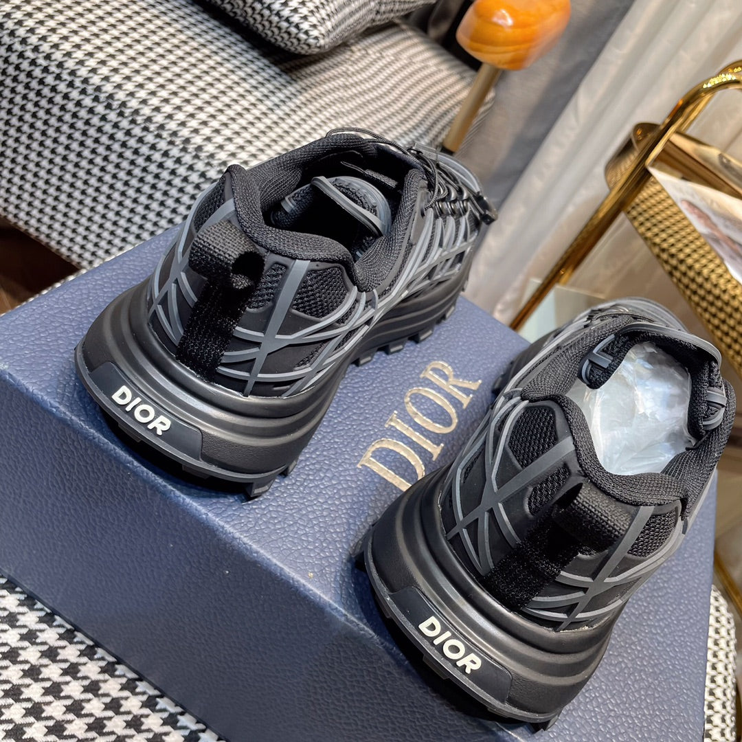 Dior B31 Runner Sneakers