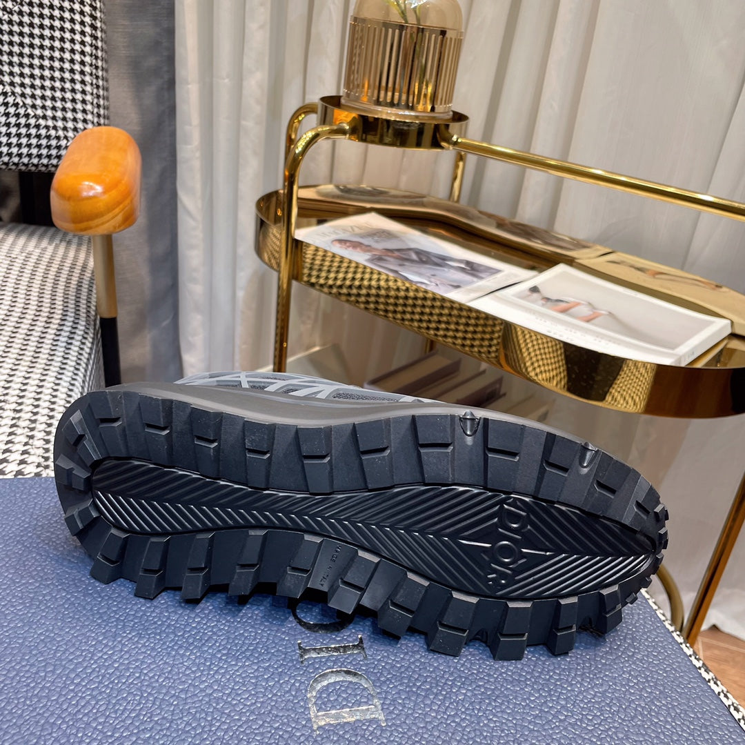 Dior B31 Runner Sneakers