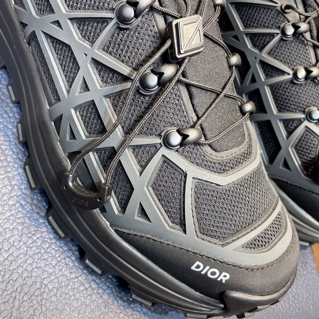 Dior B31 Runner Sneakers