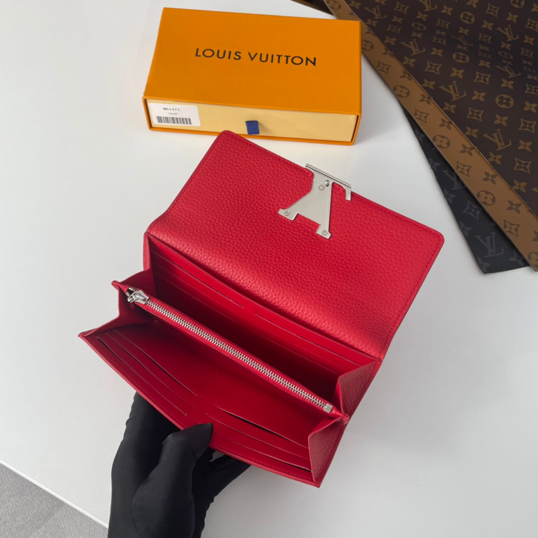 Louis Vuitton Capucines Wallet
