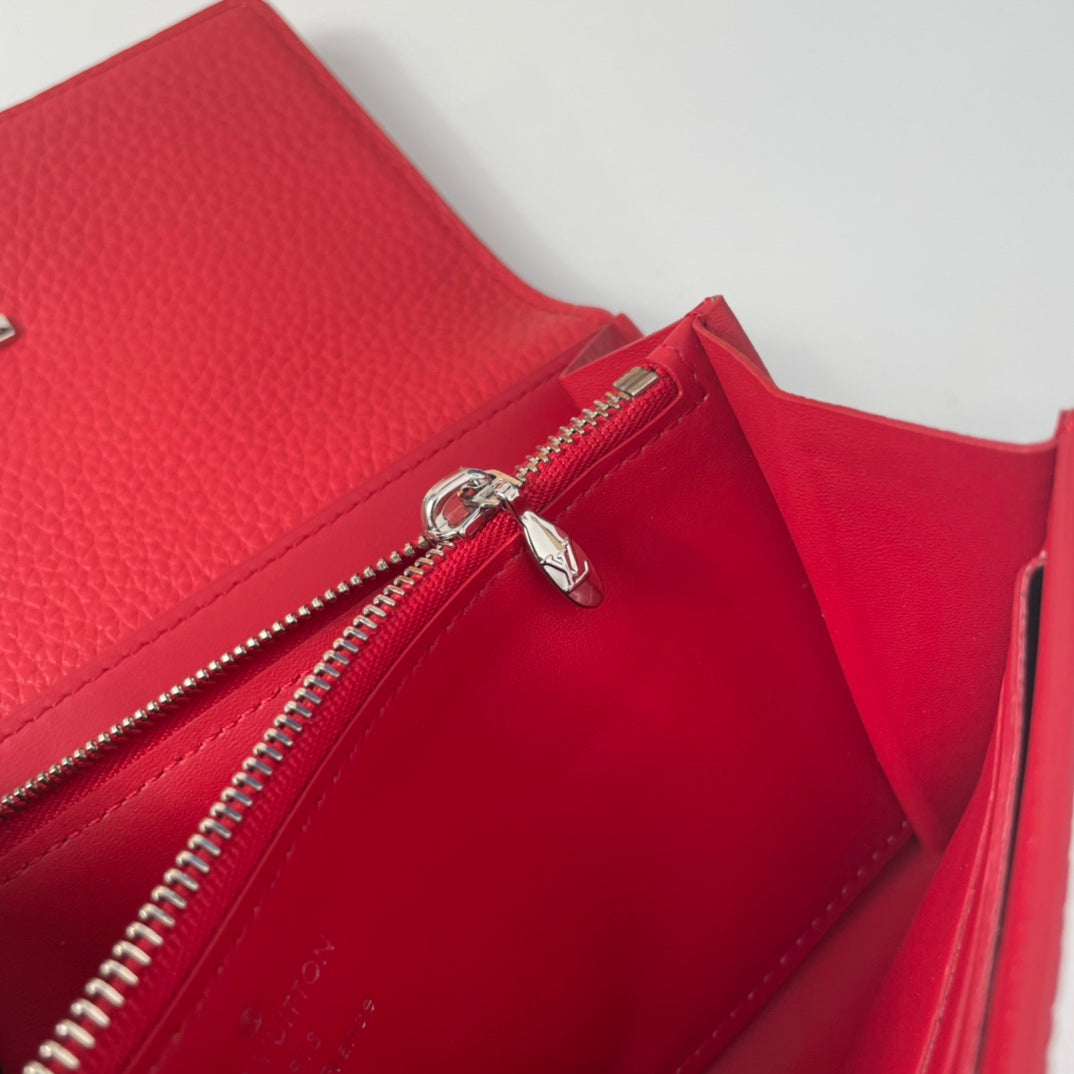 Louis Vuitton Capucines Wallet