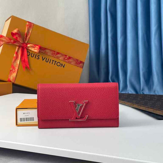 Louis Vuitton Capucines Wallet