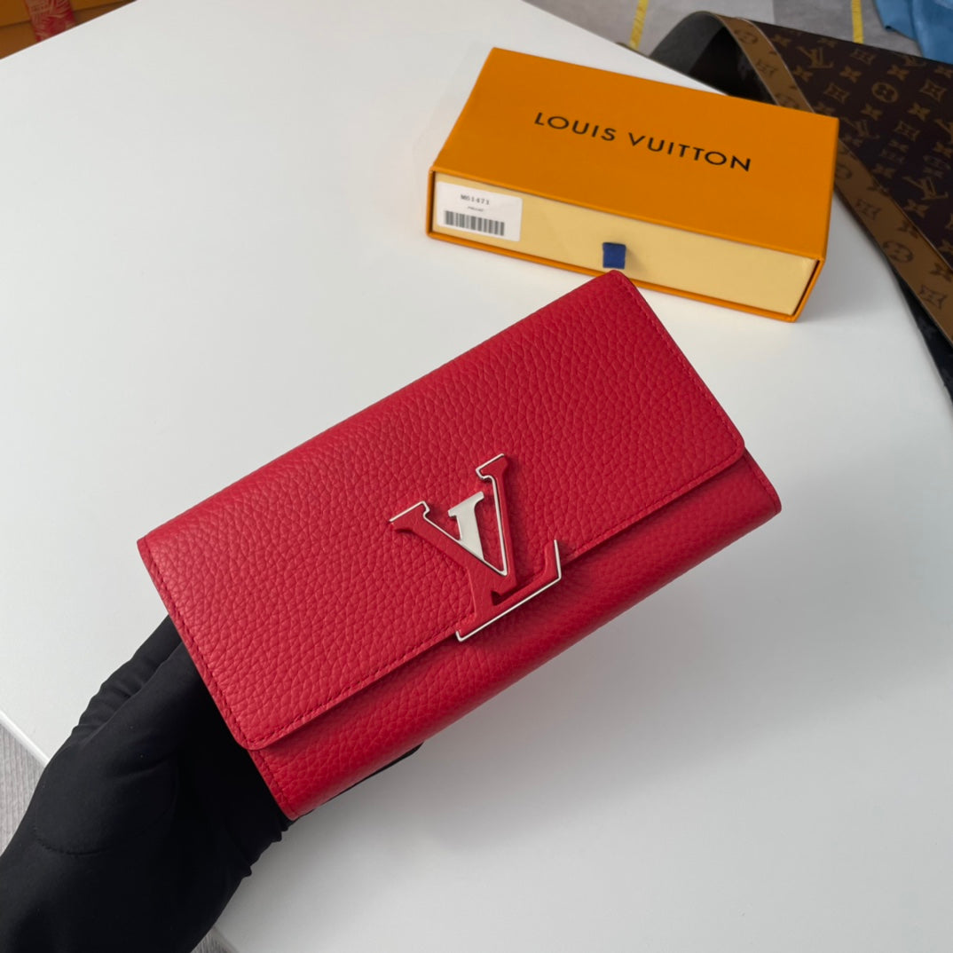 Louis Vuitton Capucines Wallet