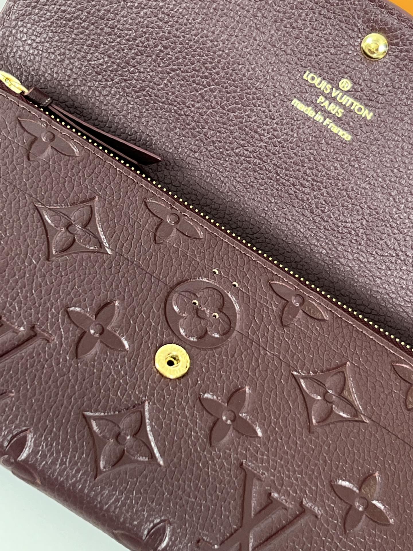 Louis Vuitton Emilie Wallet