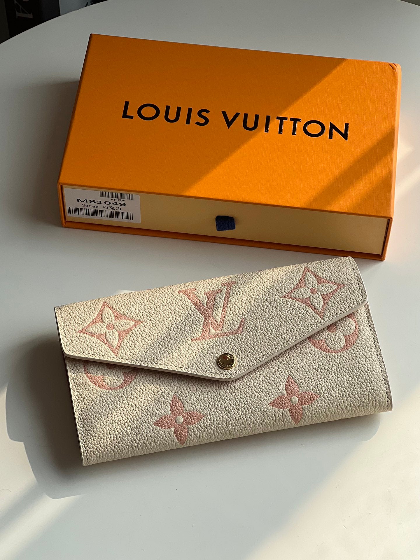 Louis Vuitton Sarah Wallet