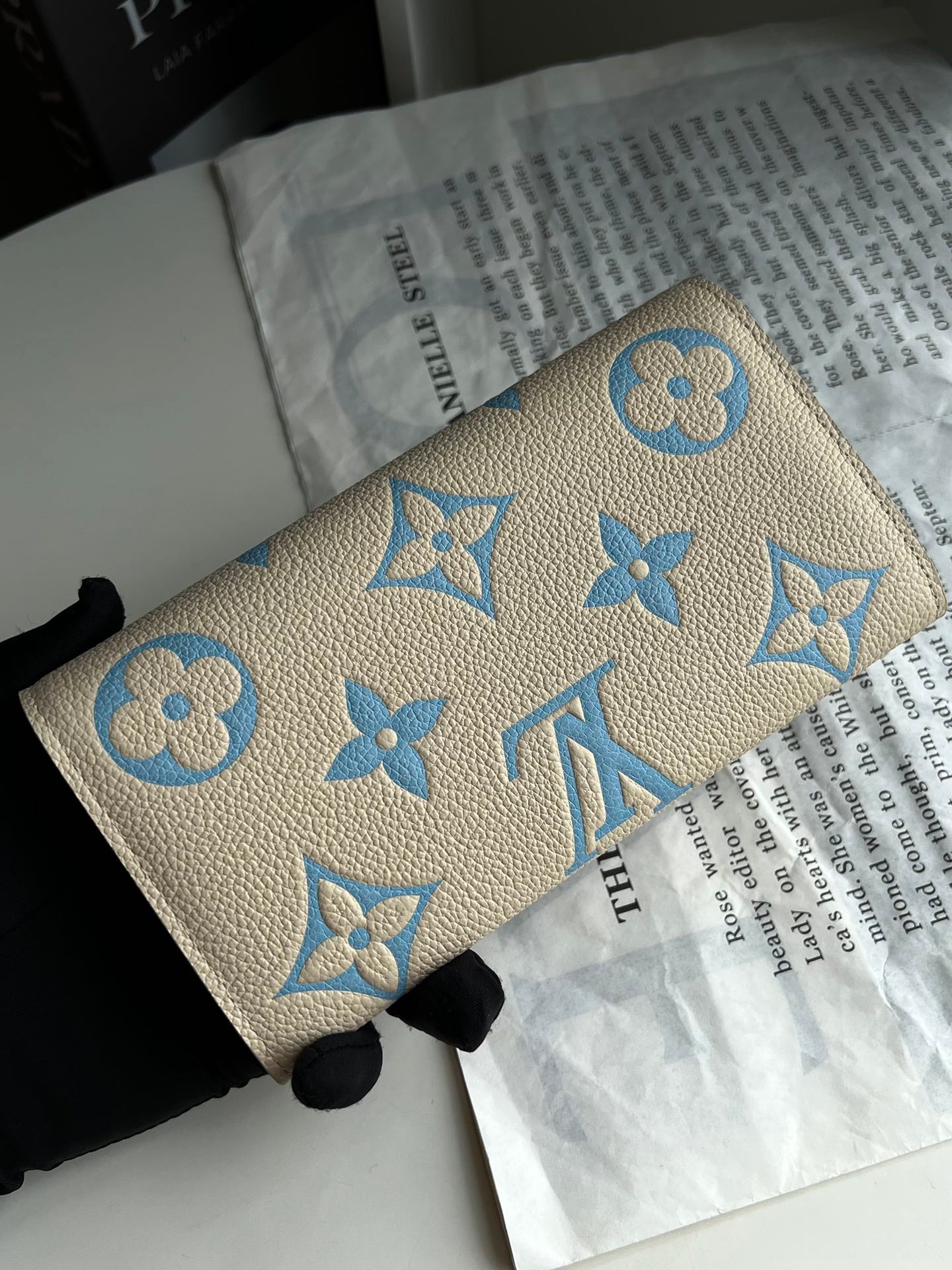 Louis Vuitton Sarah Wallet