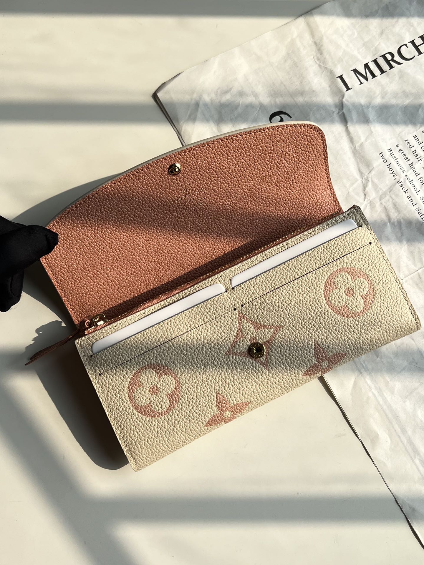 Louis Vuitton Emilie Wallet