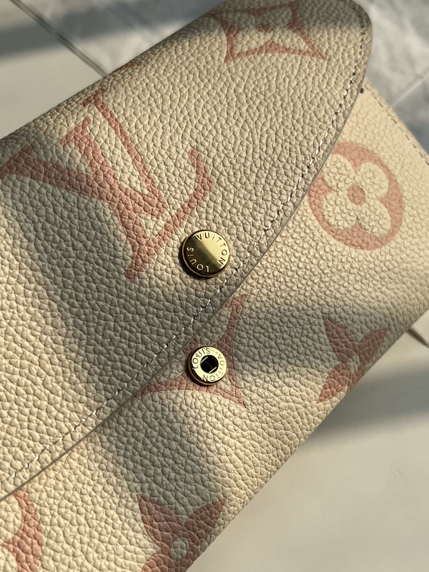 Louis Vuitton Emilie Wallet