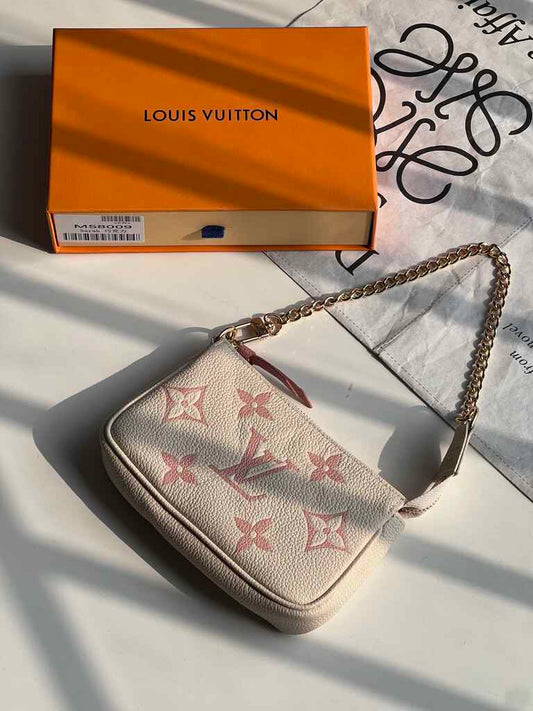 Louis Vuitton Mini Pochette Accessoires