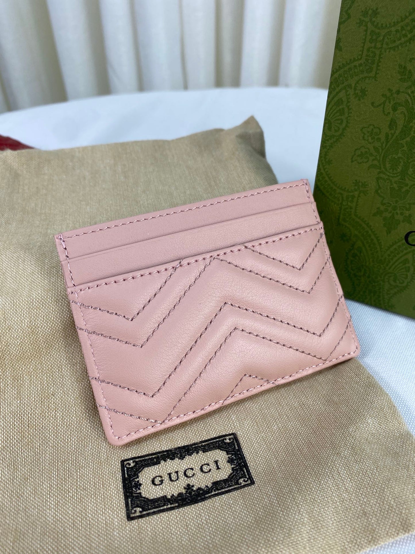 Gucci GG Marmont Matelassé Card