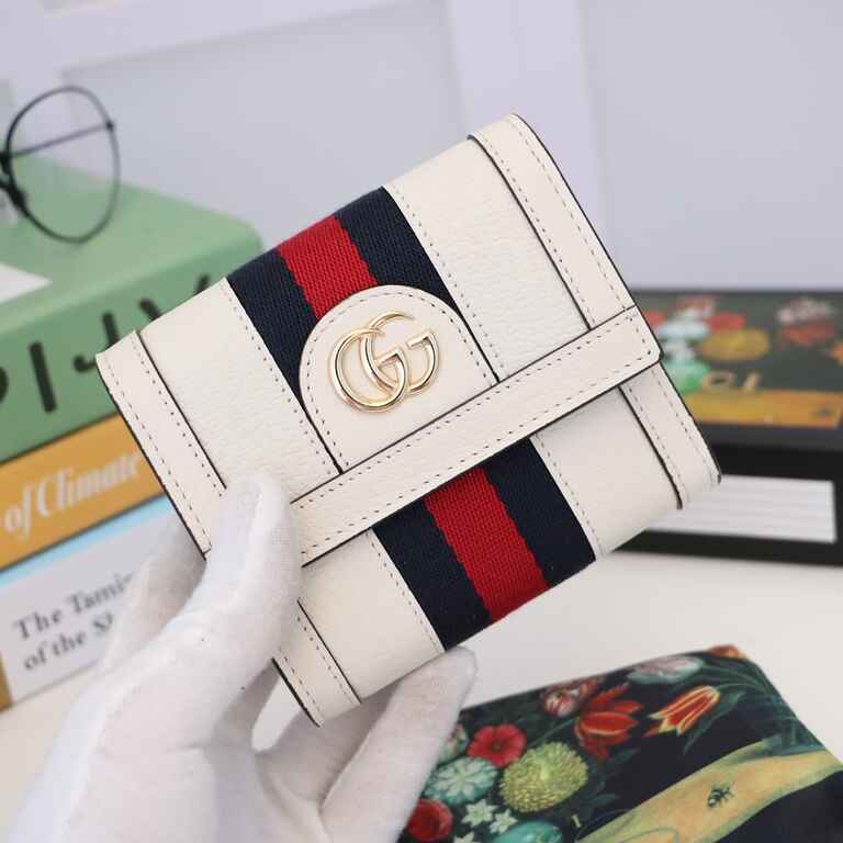 Gucci GG Supreme Tri-Fold Wallet