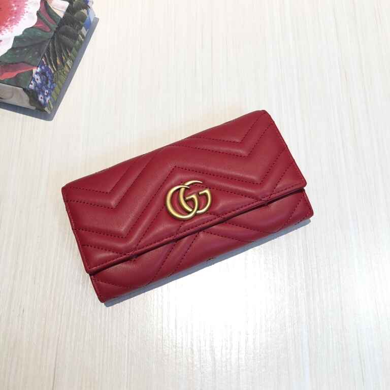 Gucci GG Marmont Continental Wallet