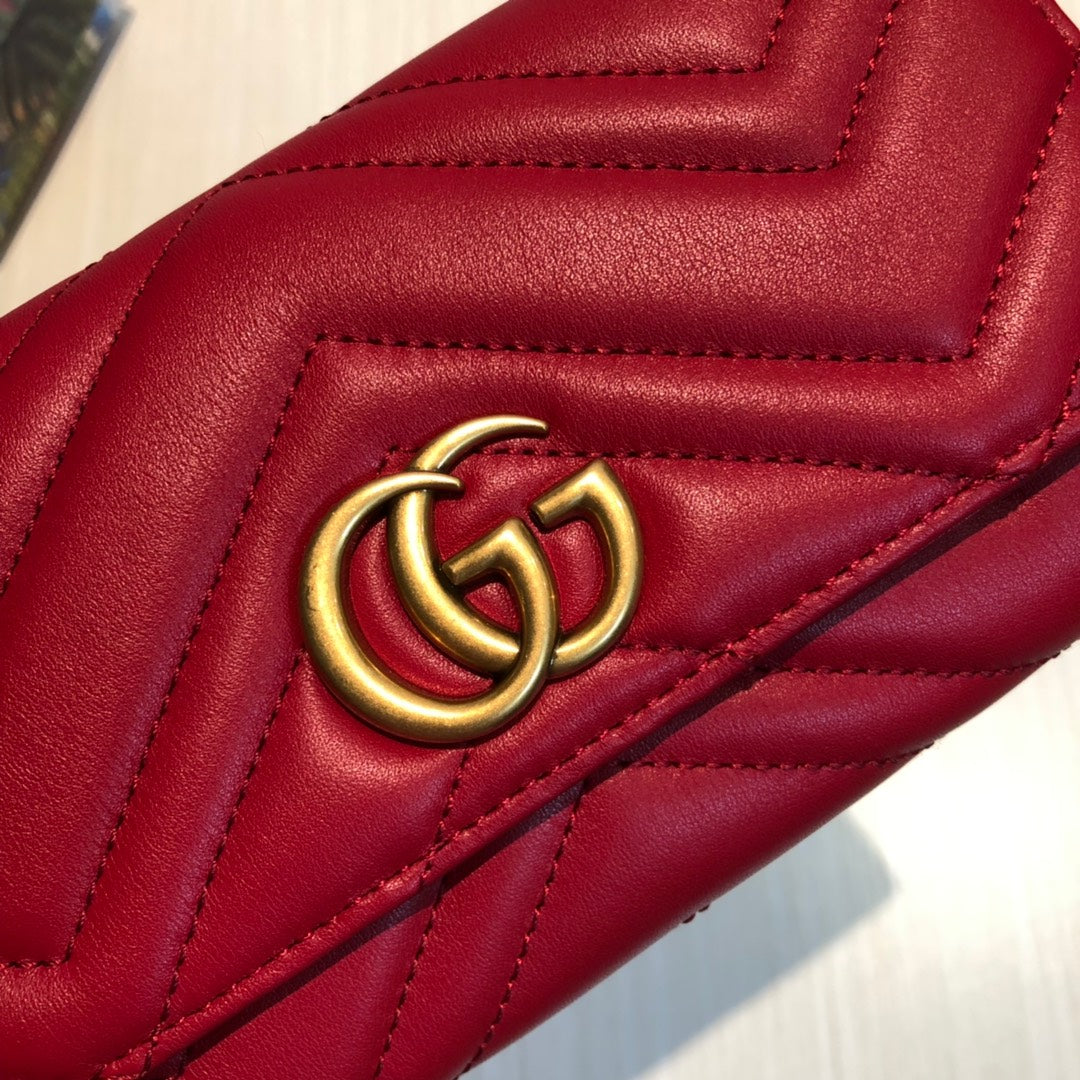 Gucci GG Marmont Continental Wallet