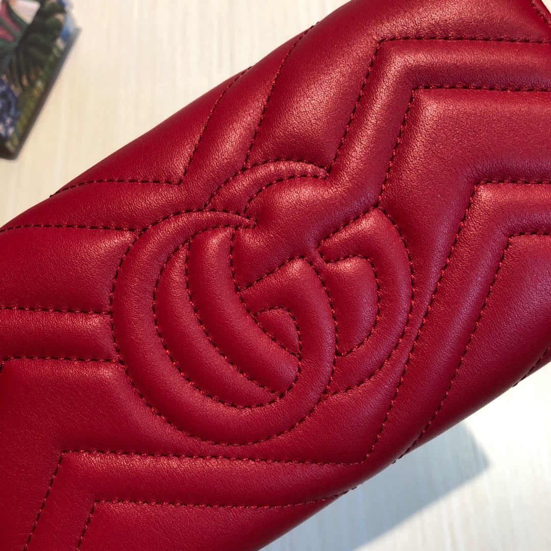 Gucci GG Marmont Continental Wallet
