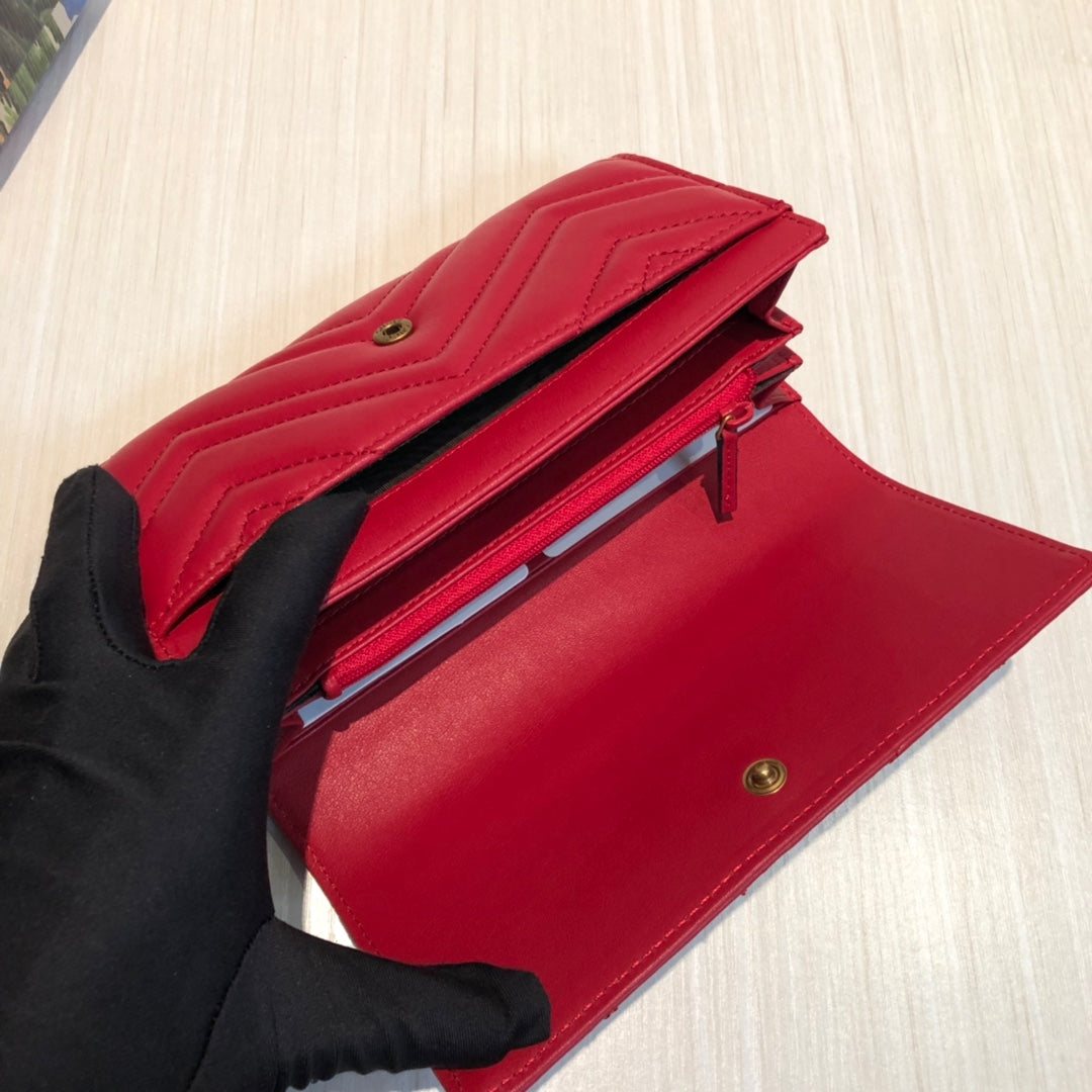 Gucci GG Marmont Continental Wallet