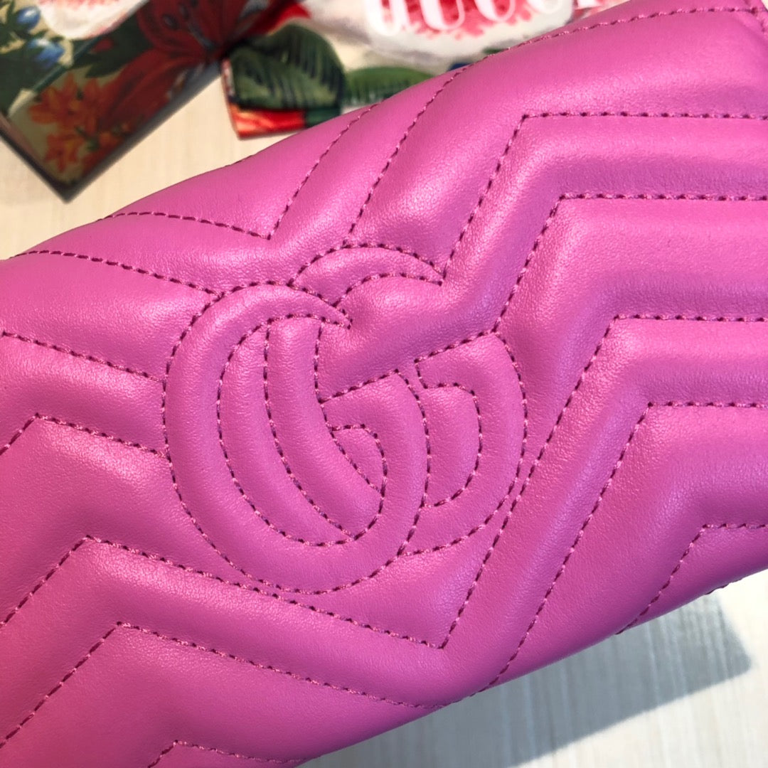 Gucci GG Marmont Continental Wallet