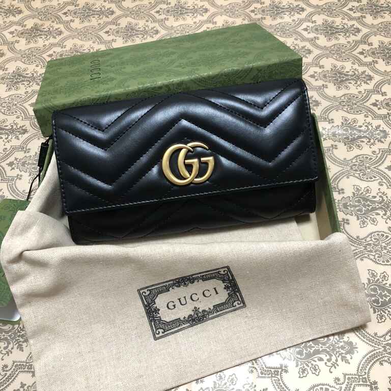 Gucci GG Marmont Continental Wallet