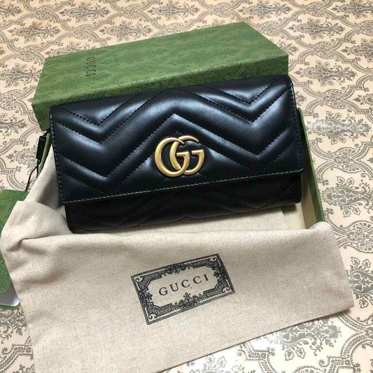 Gucci GG Marmont Continental Wallet