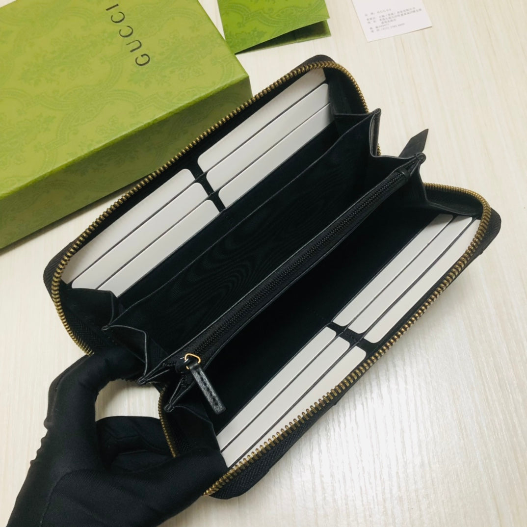 Gucci GG Marmont Zip Around Wallet