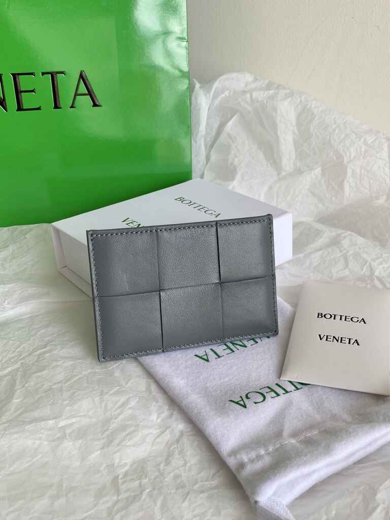 BV Cassette Credit Card Case
