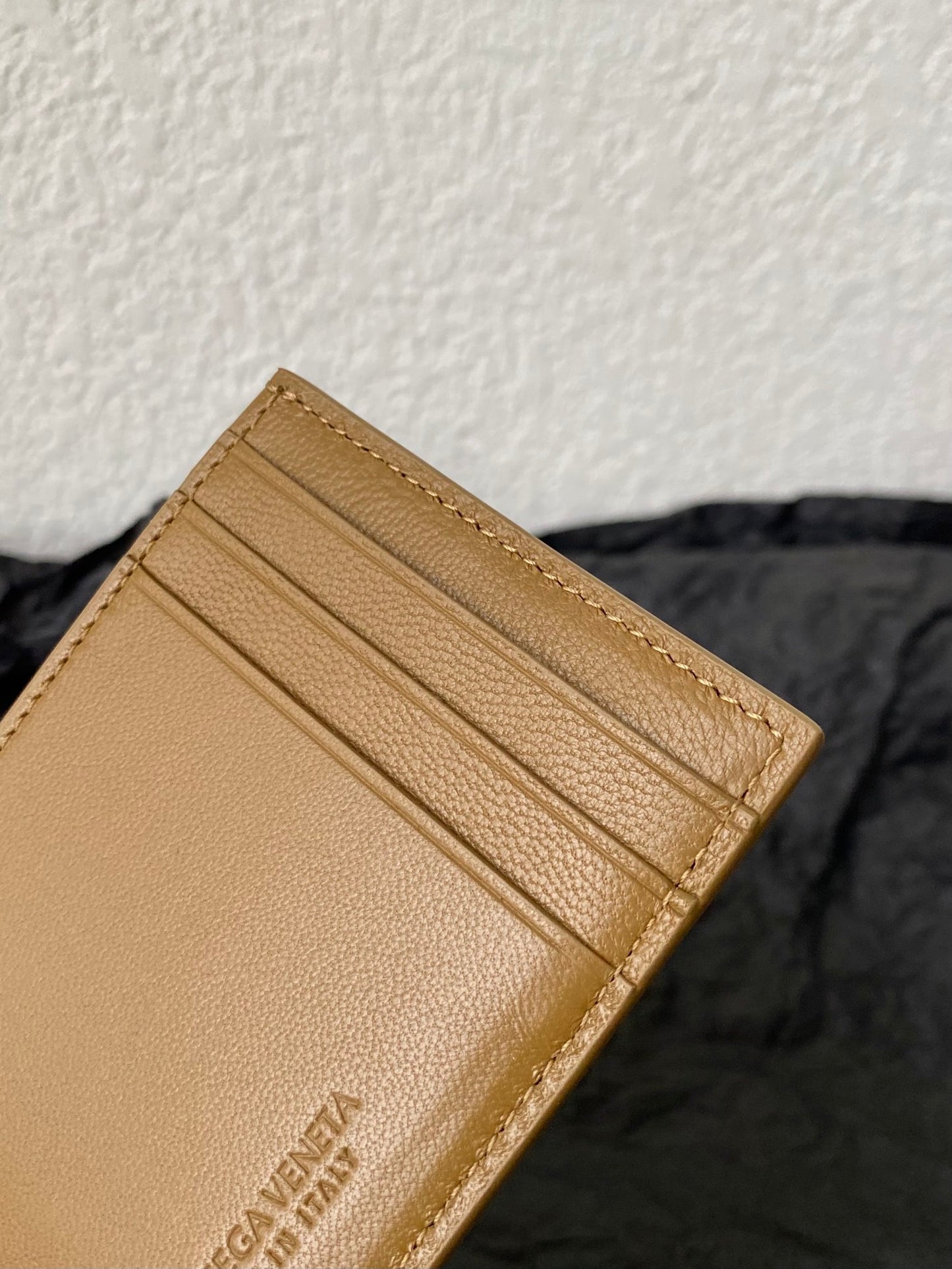 BV Cassette Credit Card Case