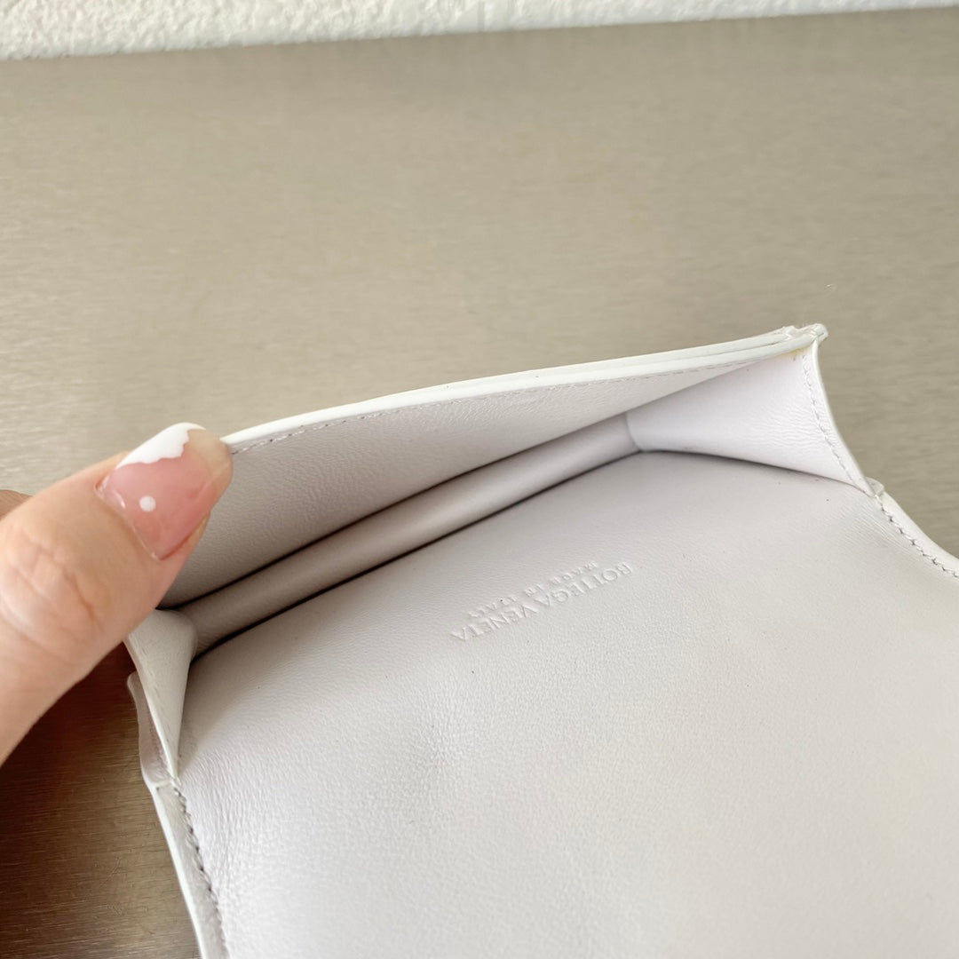 BV Cassette Business Card Case