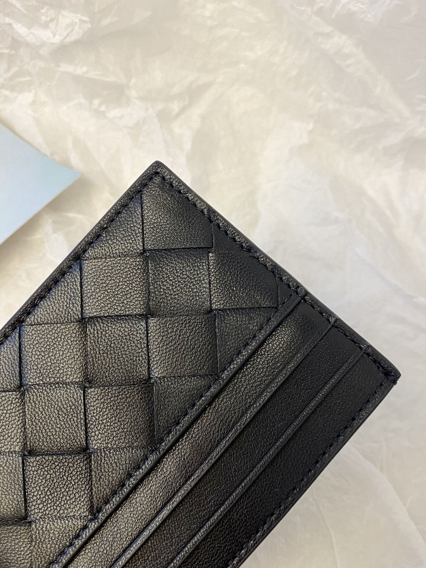 BV Intrecciato Credit Card Case