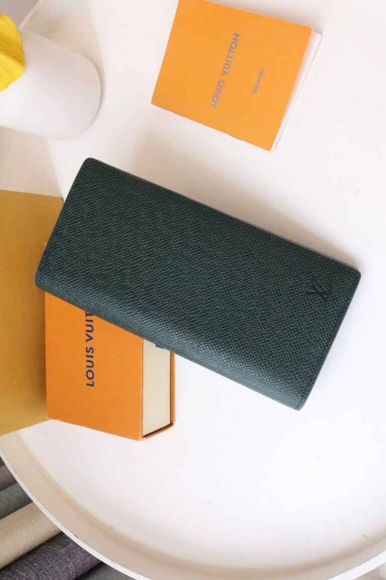LV Brazza Wallet
