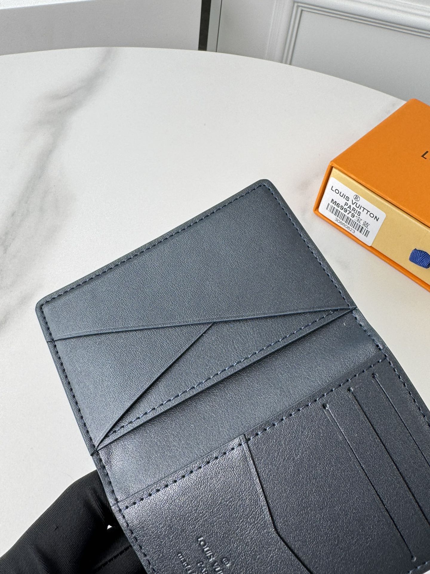 LV Pocket Organizer