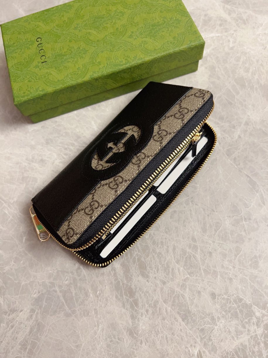 Gucci Long Zipper Wallet