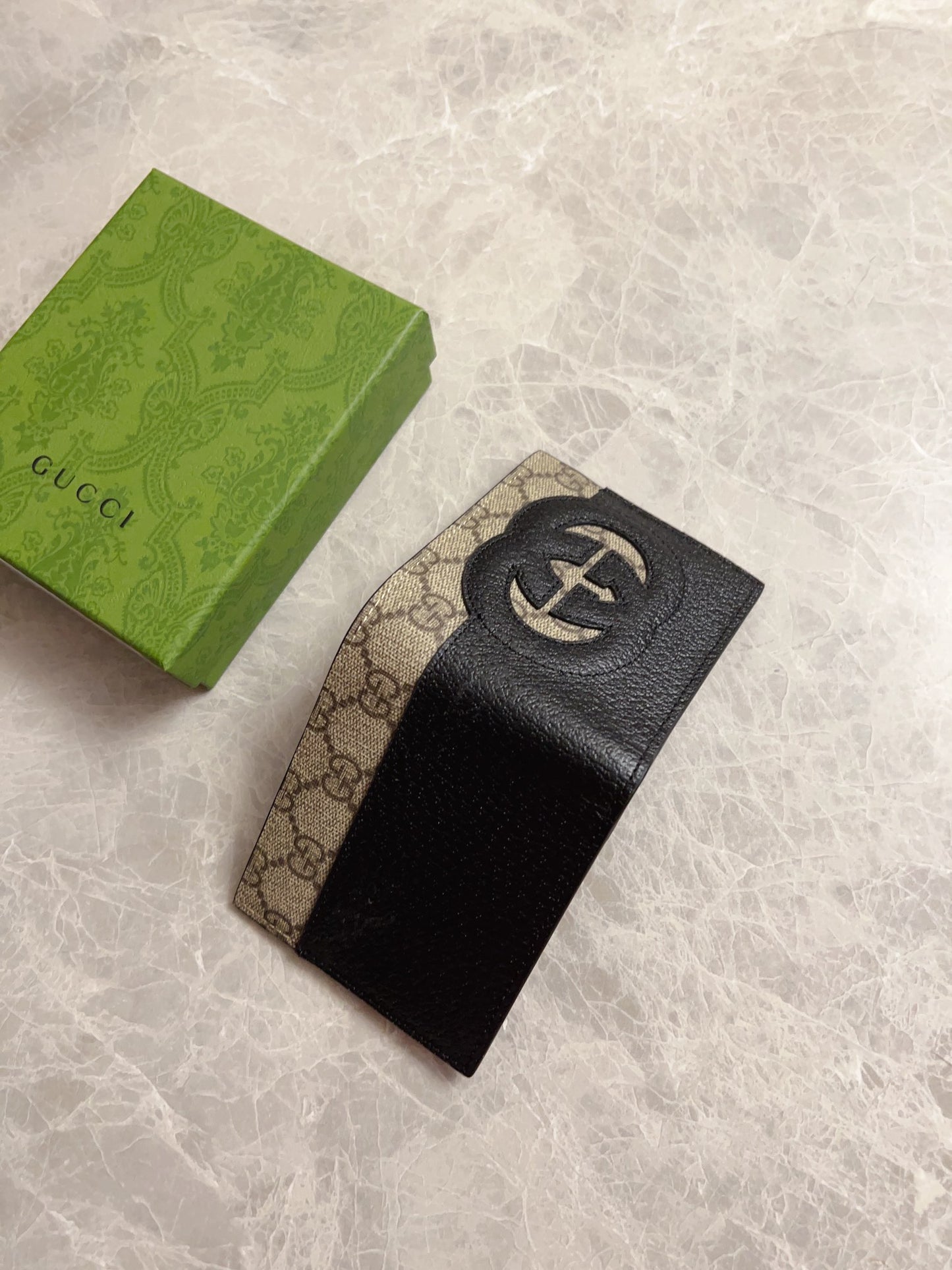 Gucci Wallet With Cut-Out Interlocking G