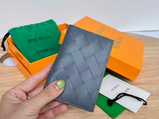 BV Flap Card Case