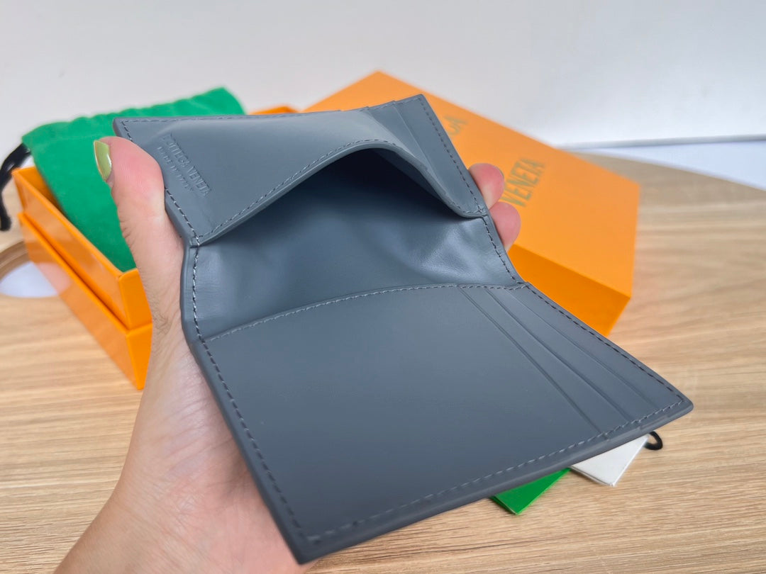 BV Flap Card Case
