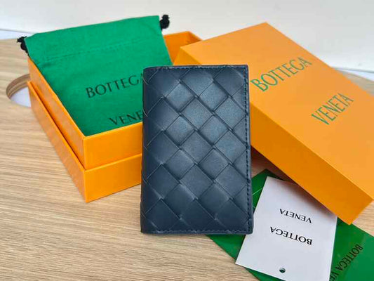 BV Flap Card Case